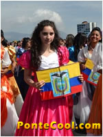 Colegio 24 de Mayo Desfile de la Confraternidad Fiestas de Quito 2013