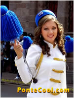 Colegio Ambato Desfile del 12 de Noviembre 2012