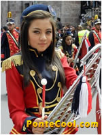 Colegio Atenas Desfile del 12 de Noviembre 2012