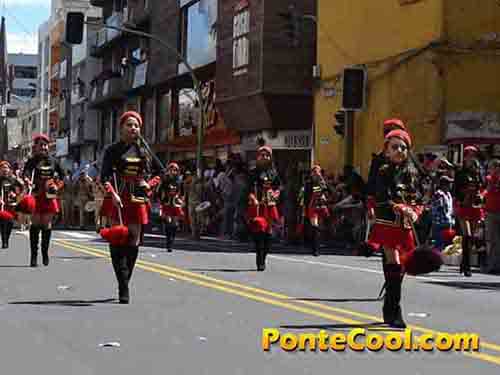 Colegio Bol&iacute;var Desfile del 12 de Noviembre de 2016