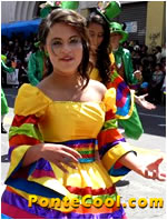 Colegio Bolivar Desfile de la Fiesta de la Fruta y de las Flores Ambato 2013