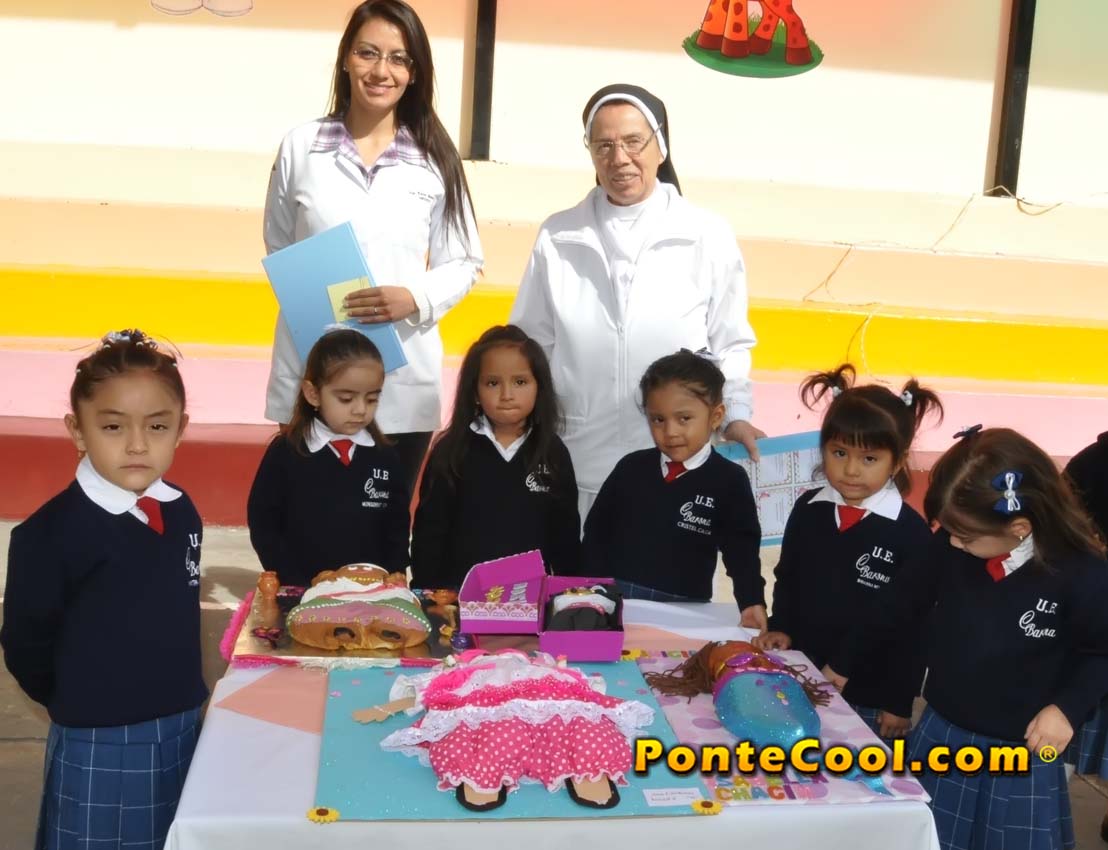 Concurso de las Guaguas de Pan y la Colada Morada 2019 en la U. E. Carmen Barona de Ambato