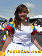 Colegio Sagrados Corazones de Rumipamba Desfile de la Confraternidad Fiestas de Quito 2013
