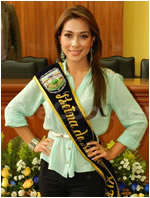 Entrega de computadoras a escuelas Srta. Estefania Medrano