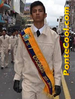 Unidad Educativa Guayaquil Desfile del 12 de Noviembre de 2015