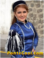 Participacion del Colegio La Inmaculada en el Desfile del 12 Noviembre de 2013 en Ambato