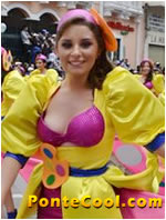 Colegio La Inmaculada Desfile de la Fiesta de la fruta y de las flores Ambato 2014