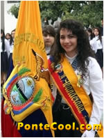 Unidad Educativa La Inmaculada Juramento a la Bandera 2013