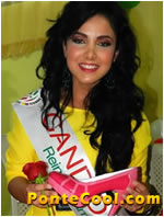 Visita de las Candidatas a Reina de Ambato 2013 a la Plaza Juan Cajas de Ambato