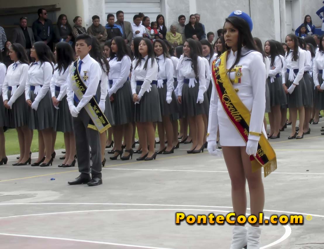 Juramento de la Bandera 2019 en la U. E. Ambato