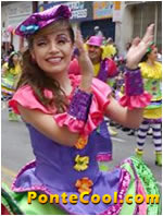 Universidad T&eacute;cnica de Ambato Desfile de la Fiesta de la fruta y de las flores Ambato 2014