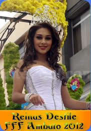 Reinas del Desfile de la Fiesta de la Fruta y de las Flores Ambato 2012