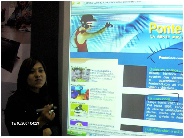 Proyector para la ense&ntilde;anza y la educaci&oacute;n