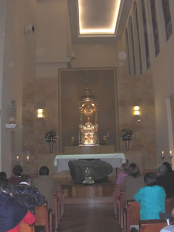 Adoraci&oacute;n del Sant&iacute;simo