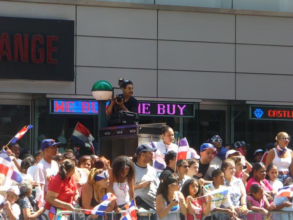 Disfrutando del Desfile 