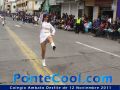 Colegio Ambato en el Desfile del 12 de Noviembre del 2011