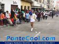 Colegio Ambato en el Desfile del 12 de Noviembre del 2011
