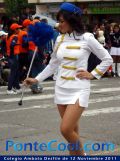Colegio Ambato en el Desfile del 12 de Noviembre del 2011