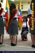 Colegio Ambato Juramento a la Bandera 2013