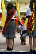 Colegio Ambato Juramento a la Bandera 2013