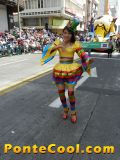 Colegio Bolivar Desfile de la Fiesta de la Fruta y de las Flores Ambato 2013