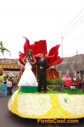 Desfile de la Fiesta de las Flores y las Frutas Ambato 2011