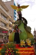 Desfile de la Fiesta de las Flores y las Frutas Ambato 2011