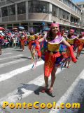 U. E. La Inmaculada Desfile de la Fiesta de la Fruta y de las Flores Ambato 2013