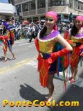 U. E. La Inmaculada Desfile de la Fiesta de la Fruta y de las Flores Ambato 2013