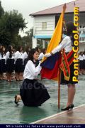 Unidad Educativa La Inmaculada Juramento a la Bandera 2013