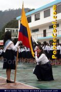 Unidad Educativa La Inmaculada Juramento a la Bandera 2013